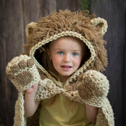 Hooded Lion Blanket