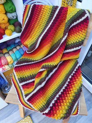 Cosy Autumn Rainbow Blanket - US Terms