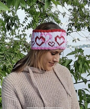 A String of Hearts Headband