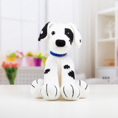 Dalmatian - Toy Dog Knitting Pattern in Deramores Studio DK Acrylic 