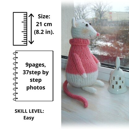 Toy knitting patterns, toy mice in love Valentine's, animal knit pattern Mouse