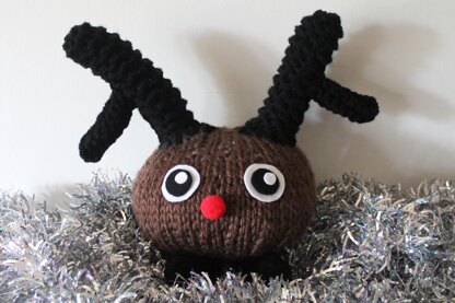 Knitted Christmas Critters