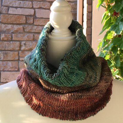 Land & Sky Cowl