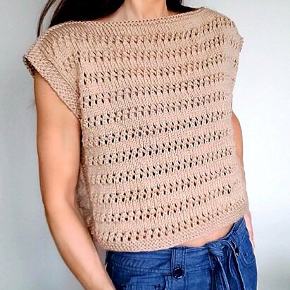 Snowdrop Lace Front Crop Top: Crochet pattern | Ribblr