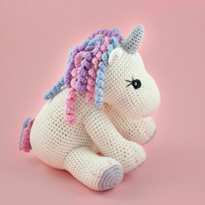 Unicorn DIY Crochet Kit: Create Your Own Magical Unicorn