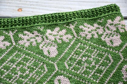 Acorn and Oak Cowl (Crochet)