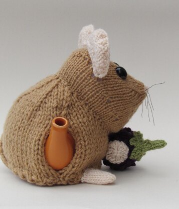 Dormouse Tea Cosy