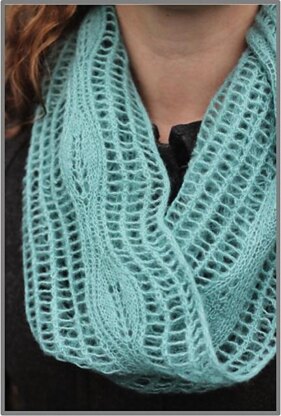 Mesh Leaf Cowl