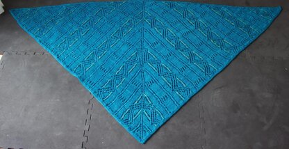 Nantes Shawl