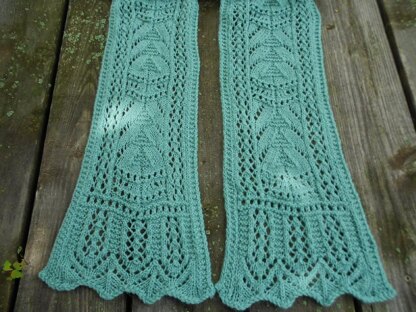 Theresa's Lacy Scarf