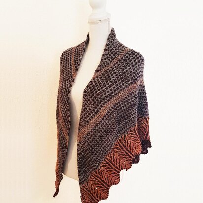 Amber viola shawl