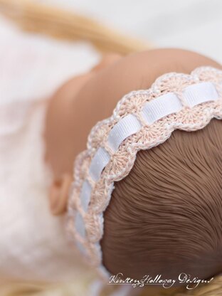 Scalloped Lace Baby Headband