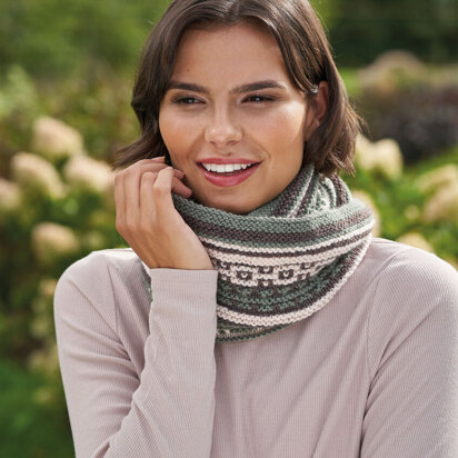 Kyle Cowl in Rowan Island Blend - ROWEB-03662 - Downloadable PDF