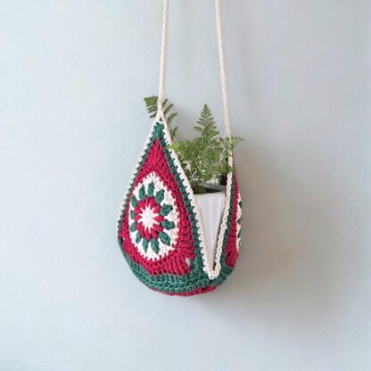 Christmas Holiday Plant Hanger