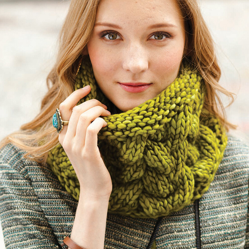 Double Knit Braided Cable Scarf on Long Loom