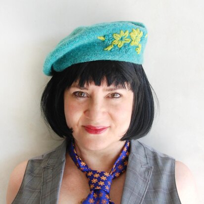 Wardrobe essentials:  beret - knitting pattern