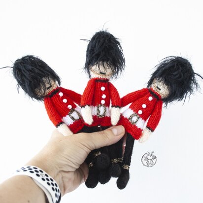 Queens guard ornament  knitting flat