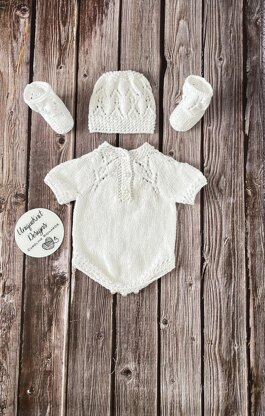 'Cherub' 3 piece romper set.