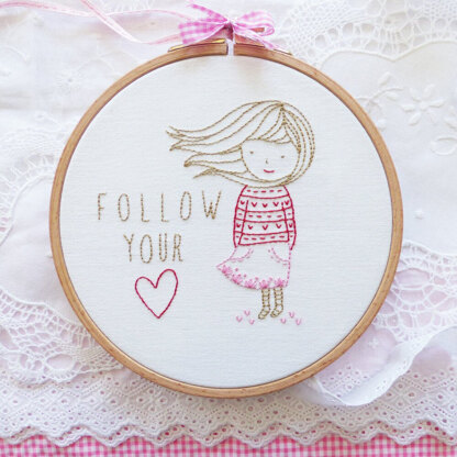 Tamar Follow Your Heart Embroidery Kit - 6in