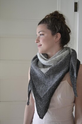 Súla Shawl