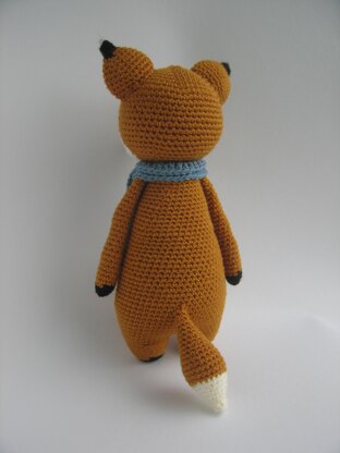 Fox with Scarf Crochet Amigurumi Pattern