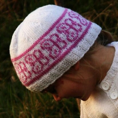 Little Butterflies Hat - knitting pattern