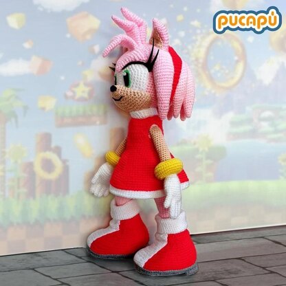 Amy Rose Amigurumi