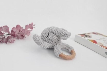Elephant crochet pattern baby rattle Amigurumi baby teether toy