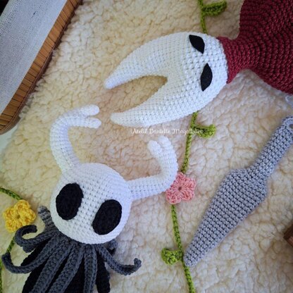 Hollow Knight and Hornet Amigurumi Pattern Bundle