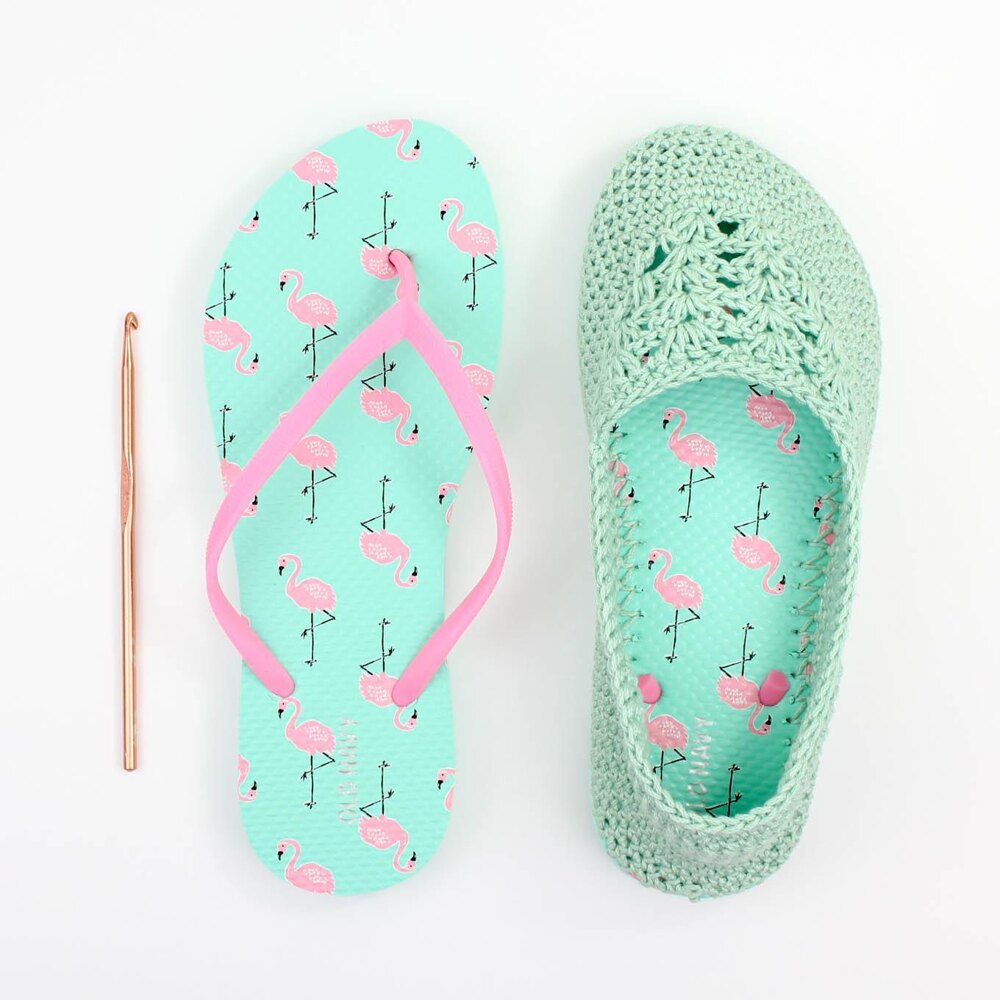 Knit slippers with flip best sale flop sole