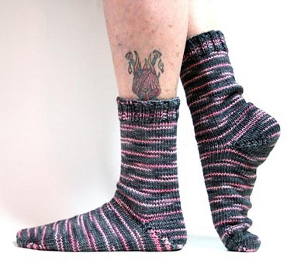 Learn to Knit Socks - Update - v e r y p i n k . c o m - knitting patterns  and video tutorials