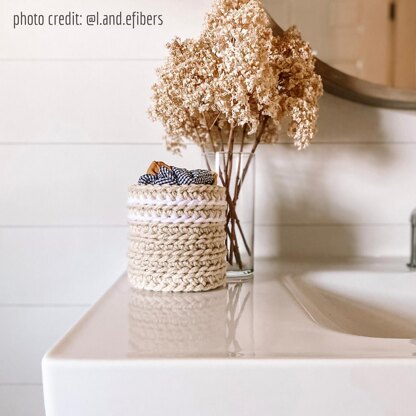 The Sunny Day Planter Baskets