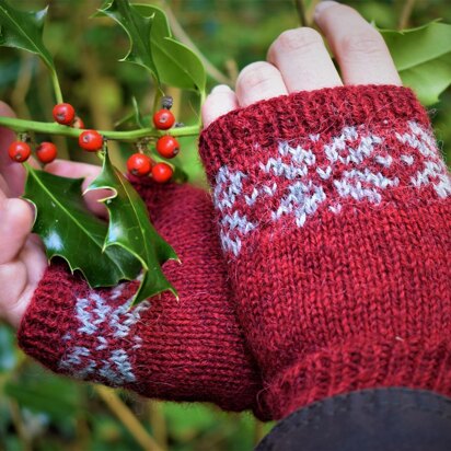 Snowflake Handwarmers