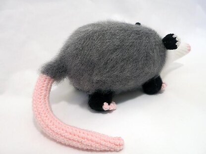 Amigurumi Opossum