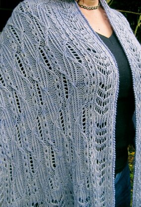 Ena Cable Lace Shawl