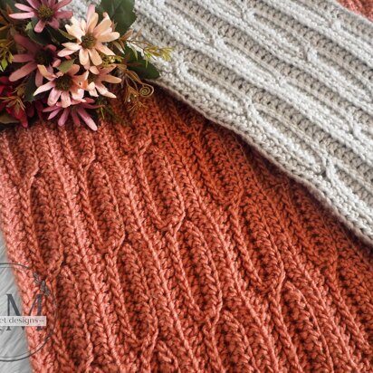 Cables knit-look blanket