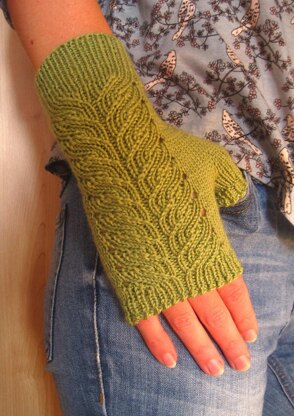 Kayla Fingerless Mitts