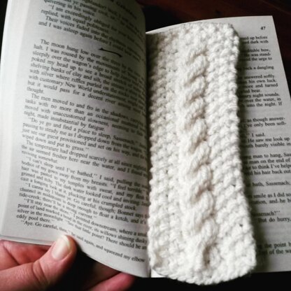 Aran Cable Bookmark