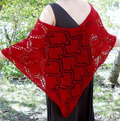 Majestic Queen of Hearts Poncho