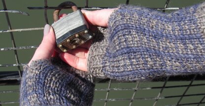 Hallein Wrist Warmers