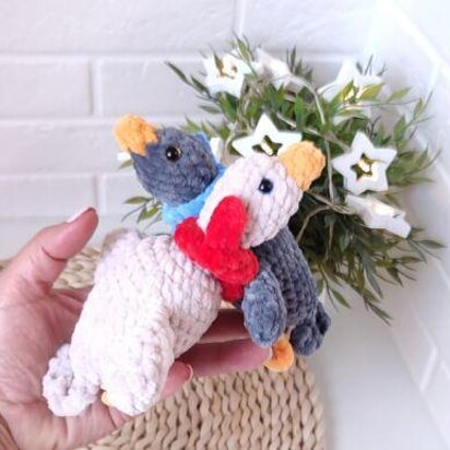 Crochet PATTERN Goose keychain, Duck Amigurumi, Crochet goose pattern, crochet duck, Mini Goose Animal