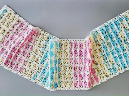 Ripple Waves Table Runner