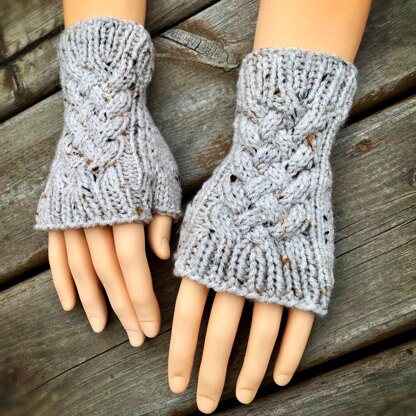 Cable Fingerless Gloves or Mitts