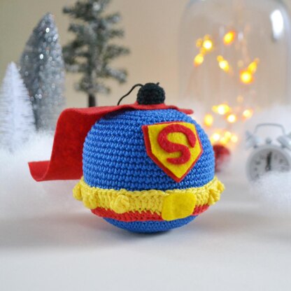 Superman Christmas ball