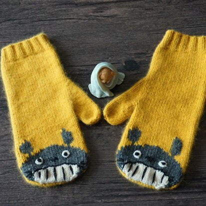 Totoro Mittens