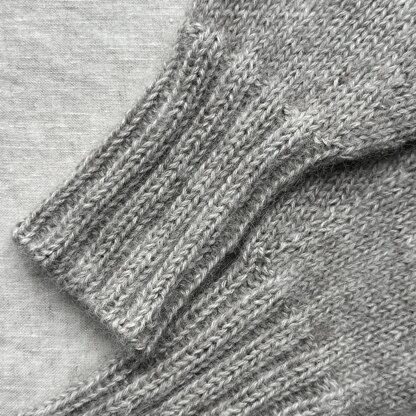 Warm and Fluffy Fingerless Mitts