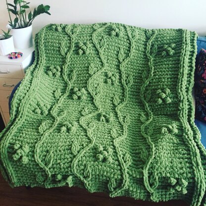 Flowered Vines Blanket