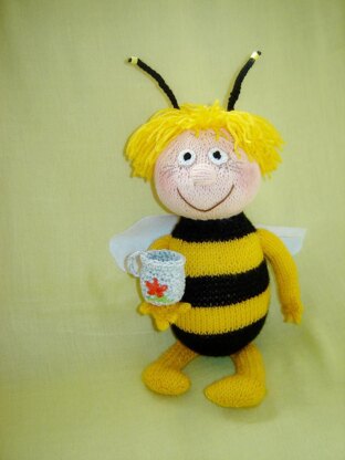 Toy Knitting Pattern -Knit Maya the Bee