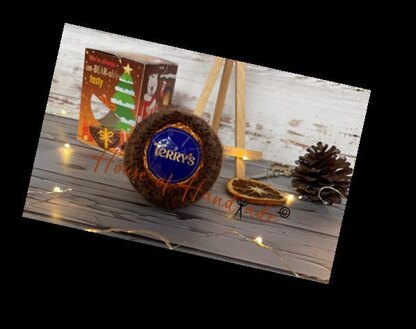 Flaming Christmas Pudding Chocolate Orange Cover Knitting Pattern