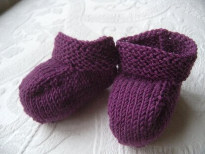 Easy Baby Booties